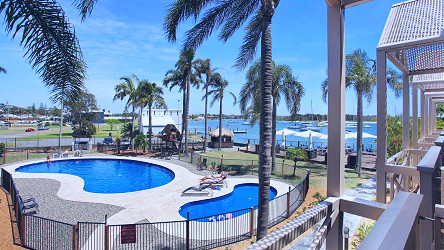 Waters Edge Port Macquarie from $59. Port Macquarie Hotel Deals & Reviews -  KAYAK